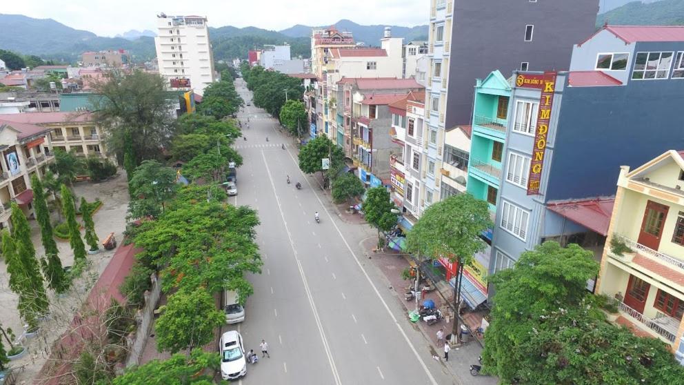 Отель Khach San Kim Dong Hoang Nga Экстерьер фото
